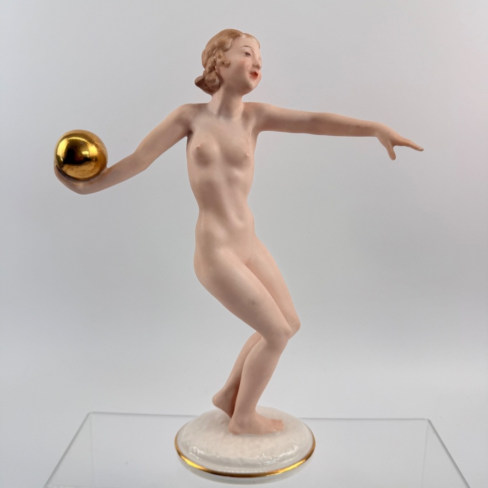 Hutschenreuther Selb Germany Porcelain Nude Karl Tutter Gold Ball Thrower 8"